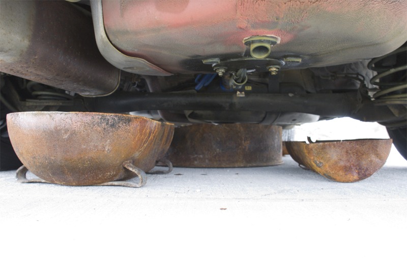 Versuchsaufbau Brandversuch LPG-Fahrzeug