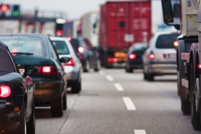 Verkehrsstau als Luftverschmutzer