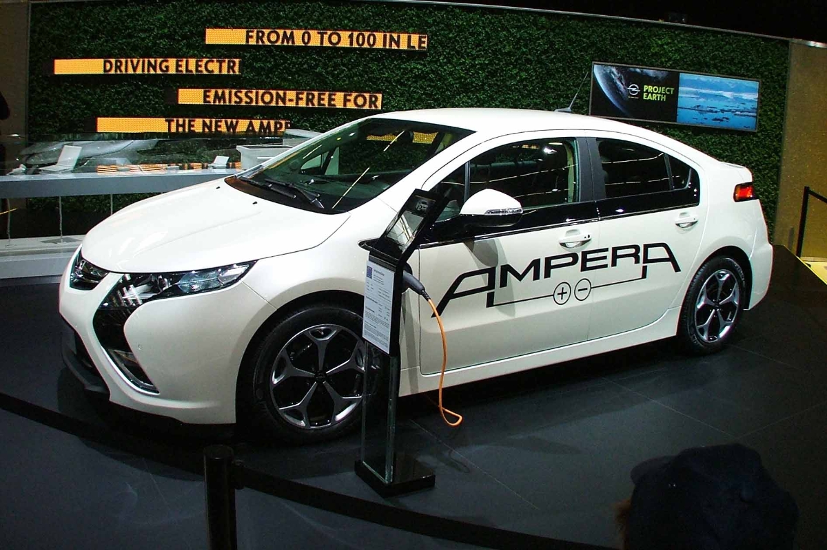 Opel Ampera die Zukunft ist Strom